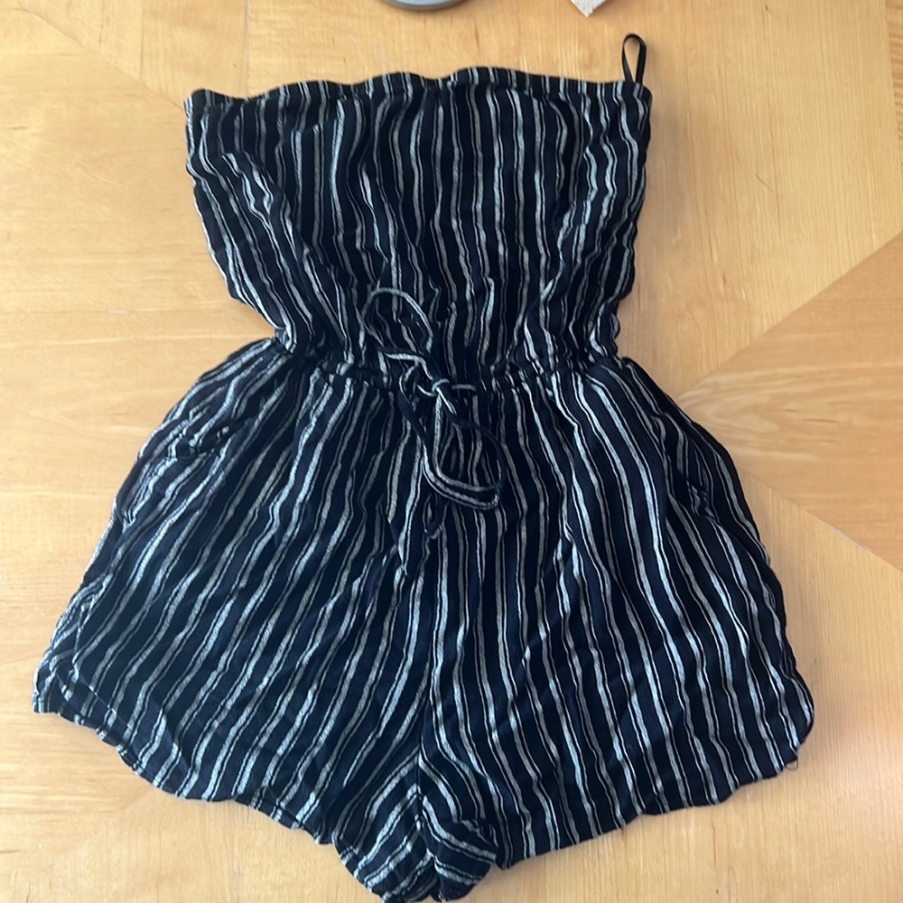 Barley worn romper (all offers will be considered)